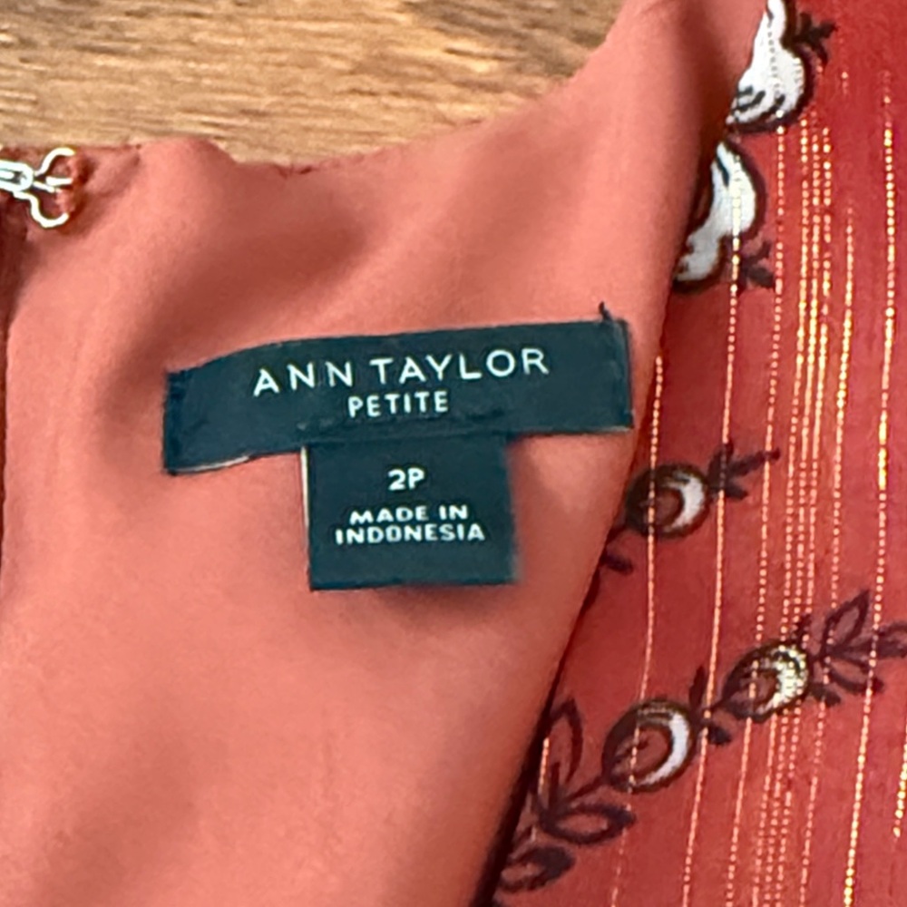 Ann Taylor tiered maxi dress - Picture 5 of 9